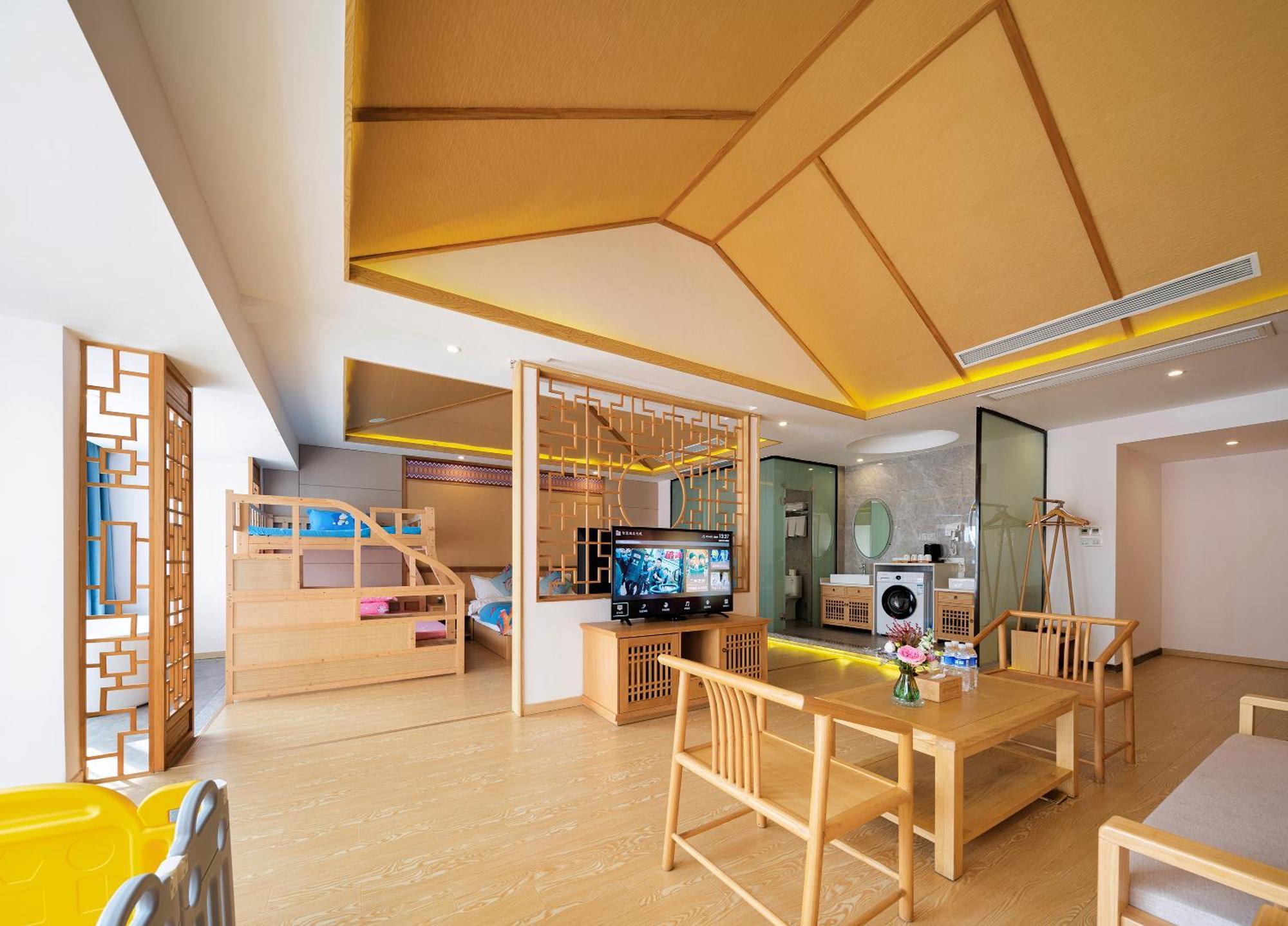 Zhangjiajie Dreamway Hotel - Free Pick Up Service エクステリア 写真